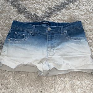 low-rise  Jean shorts